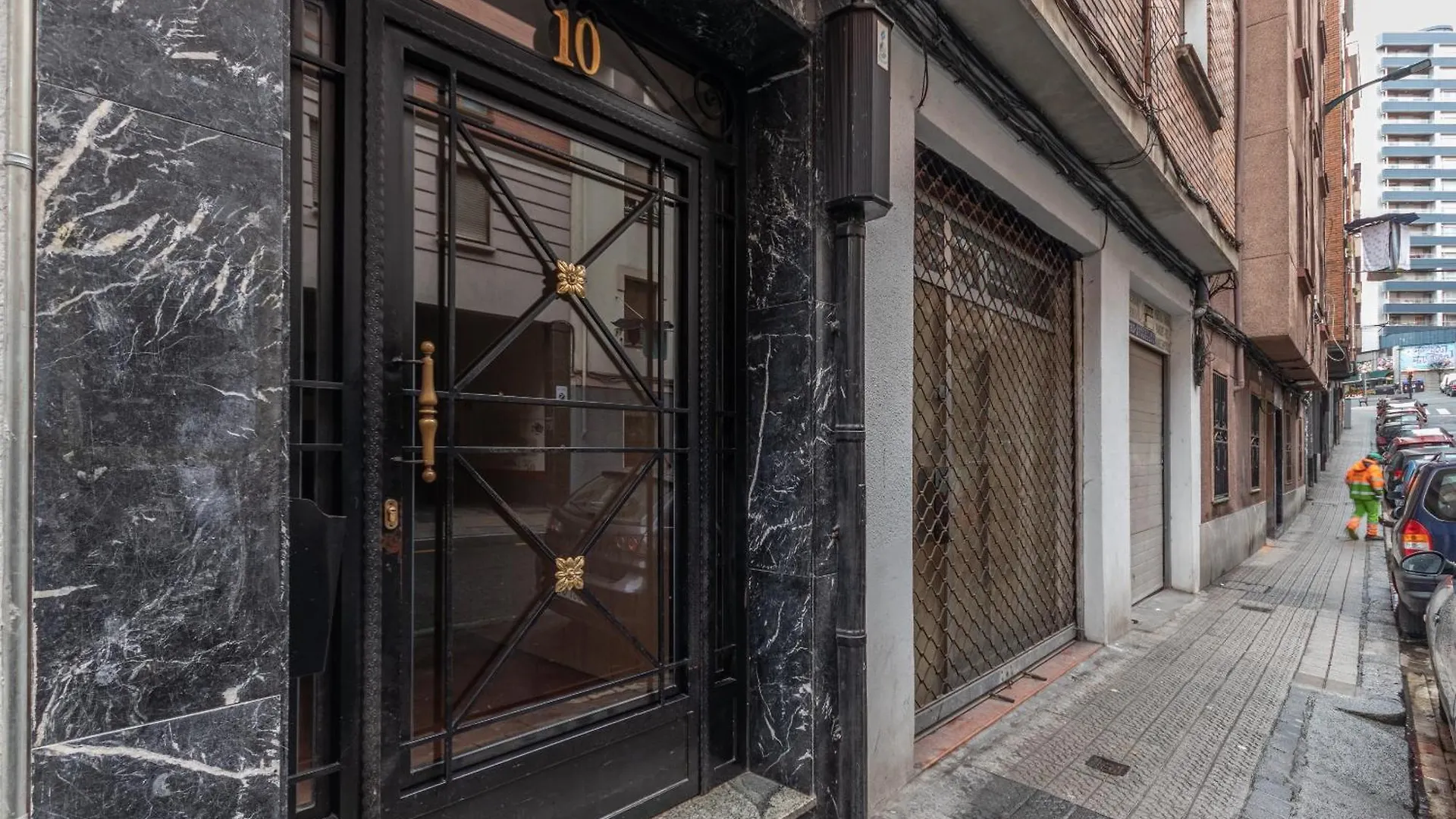 Apartment Bilbao Park III With Parking By Aston Rentals